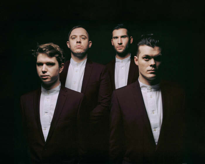 RS23110_Everything Everything Press Pic