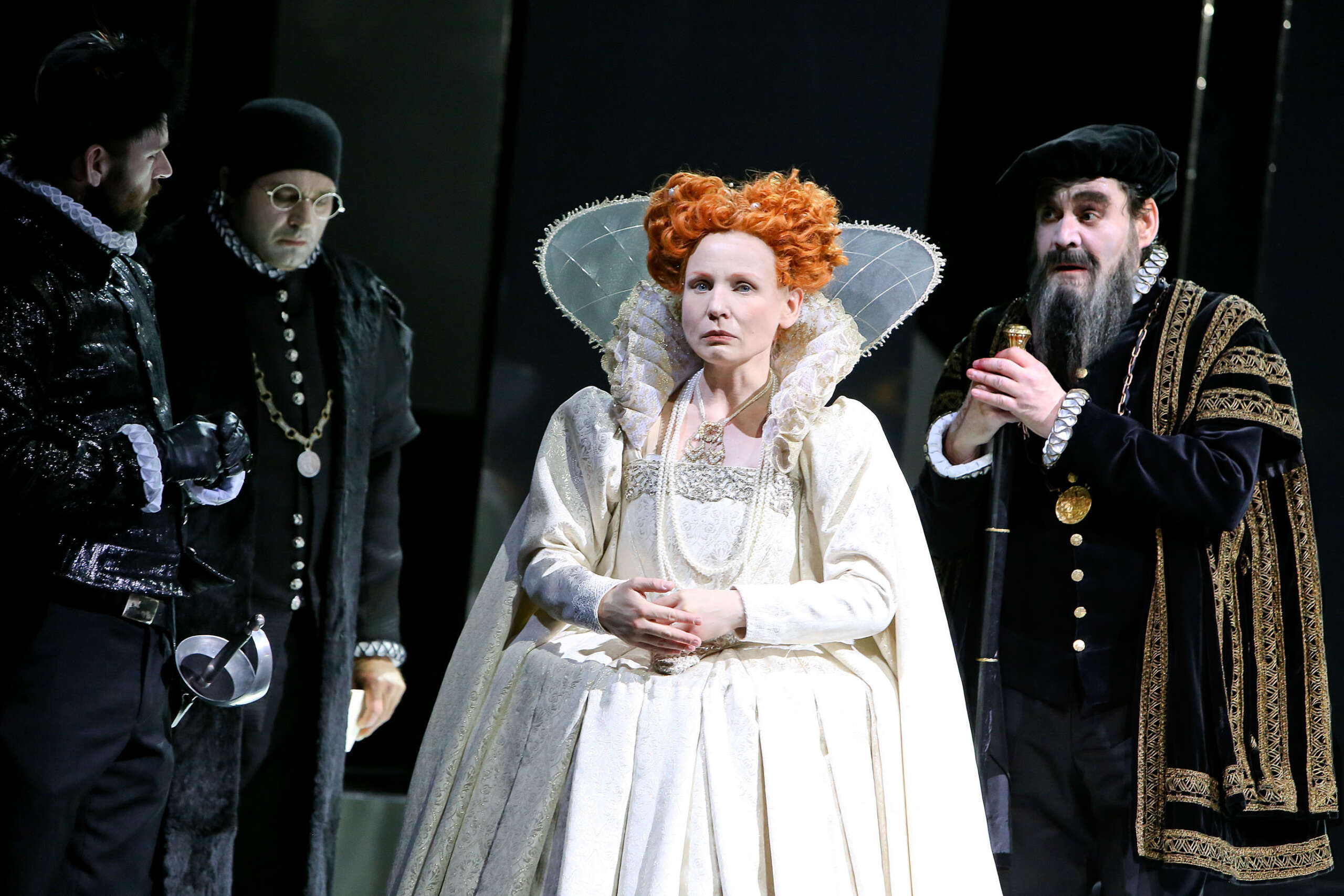 SCHAUSPIEL ESSEN: "Maria Stuart"