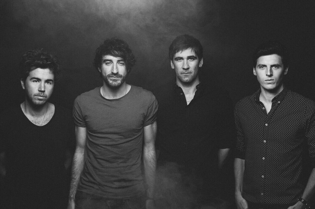 the-coronas_dara-munnis