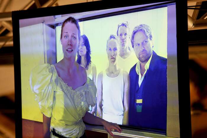 4_Parallelwelt_Birigt Hupfeld