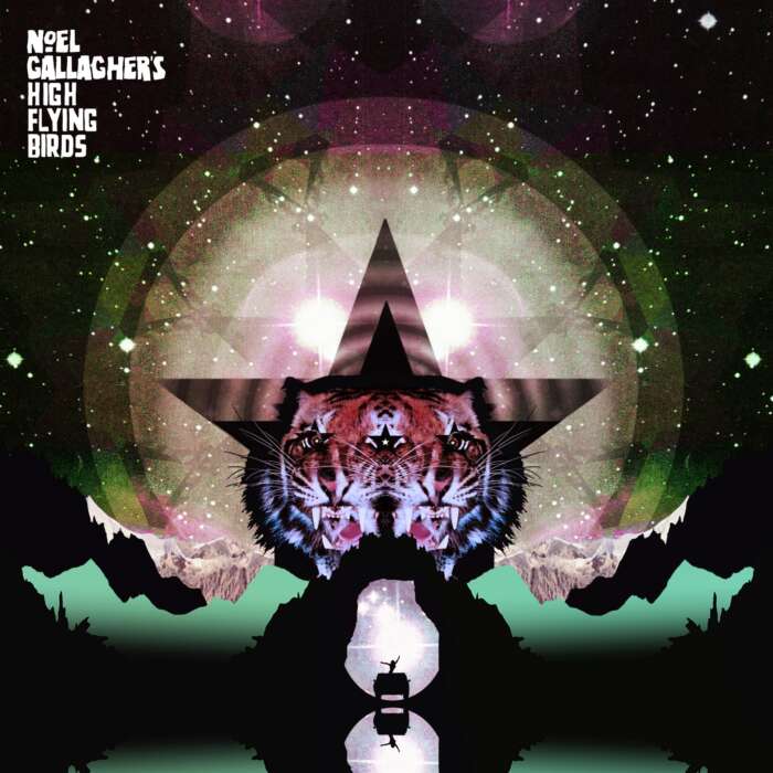 Der ehemalige Oasis Sänger Noel Gallagher bringt mit Black Star Dancing eine neue Single heraus. Die gleichnamige EP erscheint im Juni.