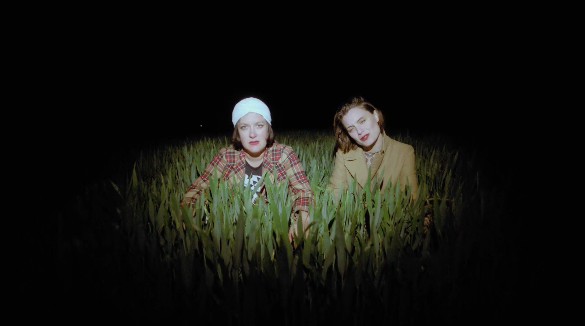 Shari Vari kündigen Debütalbum an und veröffentlichen neues Video ...