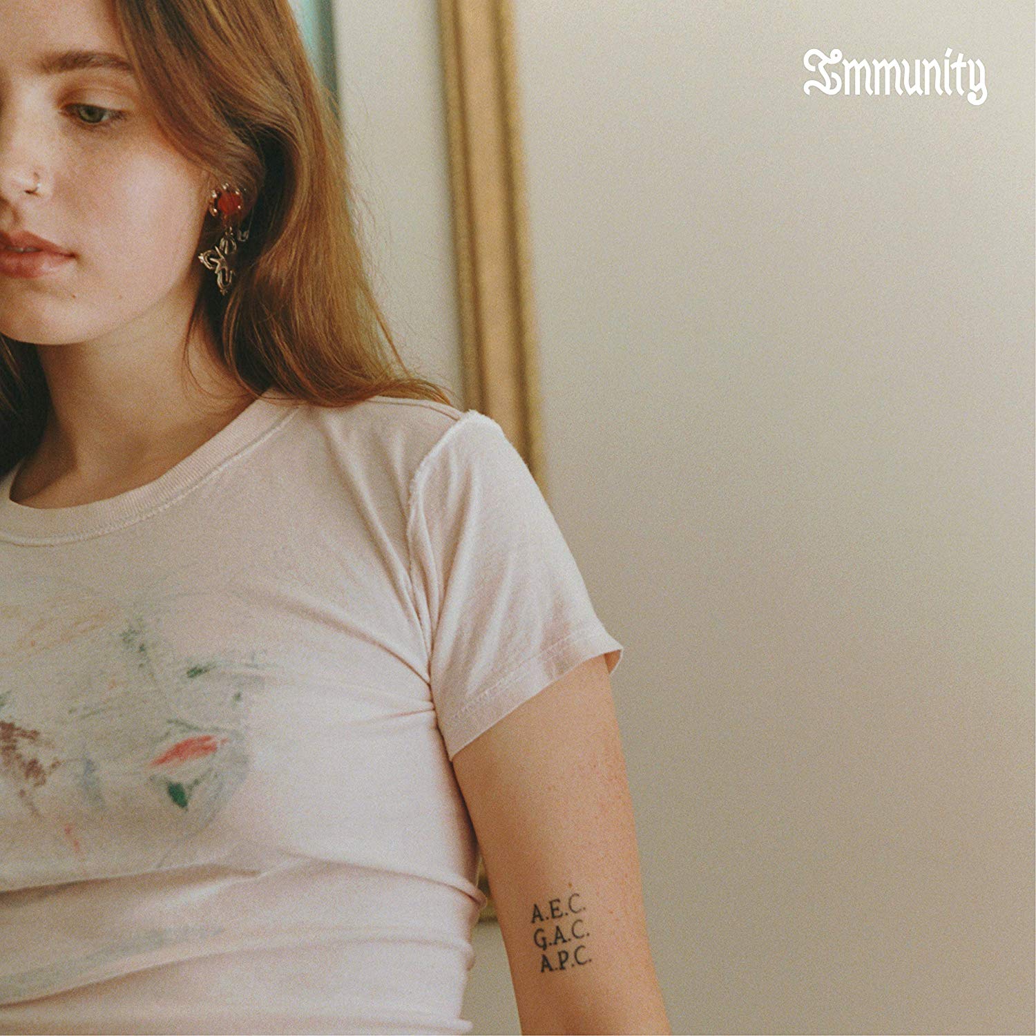 Clairo veröffentlicht ihr Debütalbum „Immunity“.