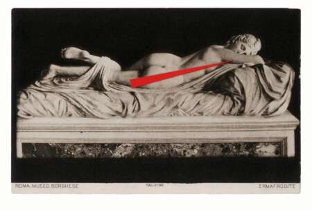 Die Ausstellung „Sleeping with a Vengeance“ eröffnet in Stuttgart.