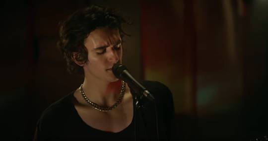 Tamino veröffentlicht ein Video zu seiner Single „Intervals“.