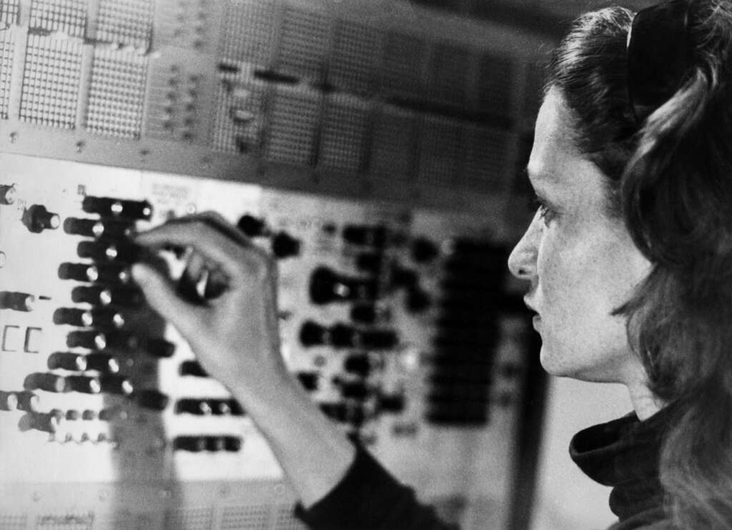 Giga-Hertz-Preis-Hauptpreisträgerin Èliane Radigue