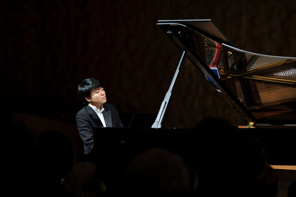 Ensemble Resonanz & Kit Armstrong
