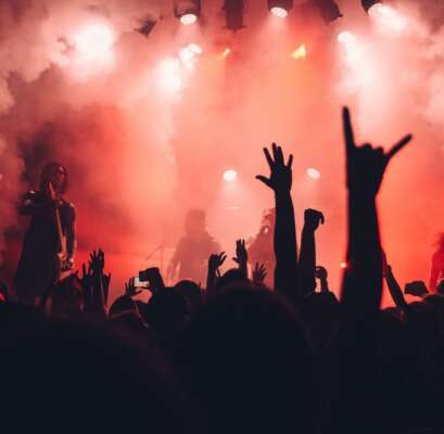 Das Montreux Jazz Festival kann im Zeichen der Coronakrise auf eine illustre Geschichte zurückblicken – und lässt Musikfans weltweit an ihr teilhaben. Kostenlos.