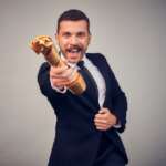 Edin Hasanovic moderiert den Deutschen Filmpreis 2020
