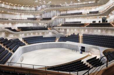 Das Eröffnungskonzert zieht aus dem Großen Saal der Elbphilharmonie ins Internet.
