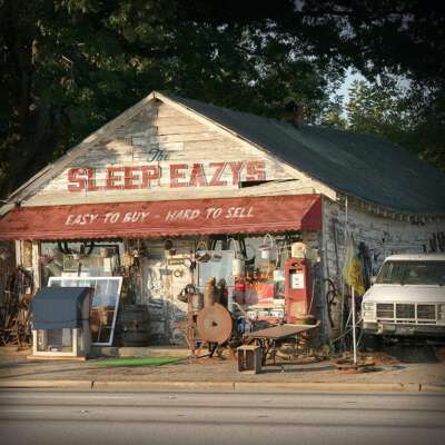 „Easy to buy, hard to sell“ von The Sleep Eazys