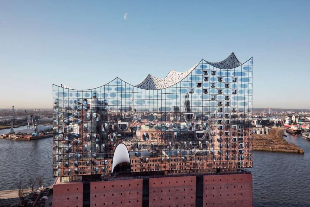 Die Elbphilharmonie lädt zum Blind Date