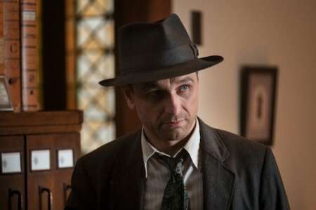 Matthew Rhys als Perry Mason