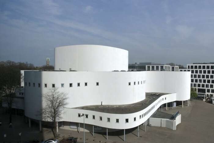 Düsseldorfer Schauspielhaus Saisonauftakt