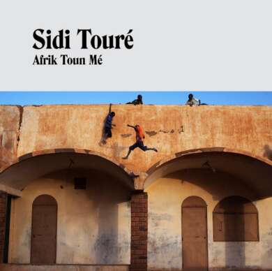 Sidi Touré Afrik Toun Mé Albumcover Platz zehn unserer September-Liste der besten Alben 2020