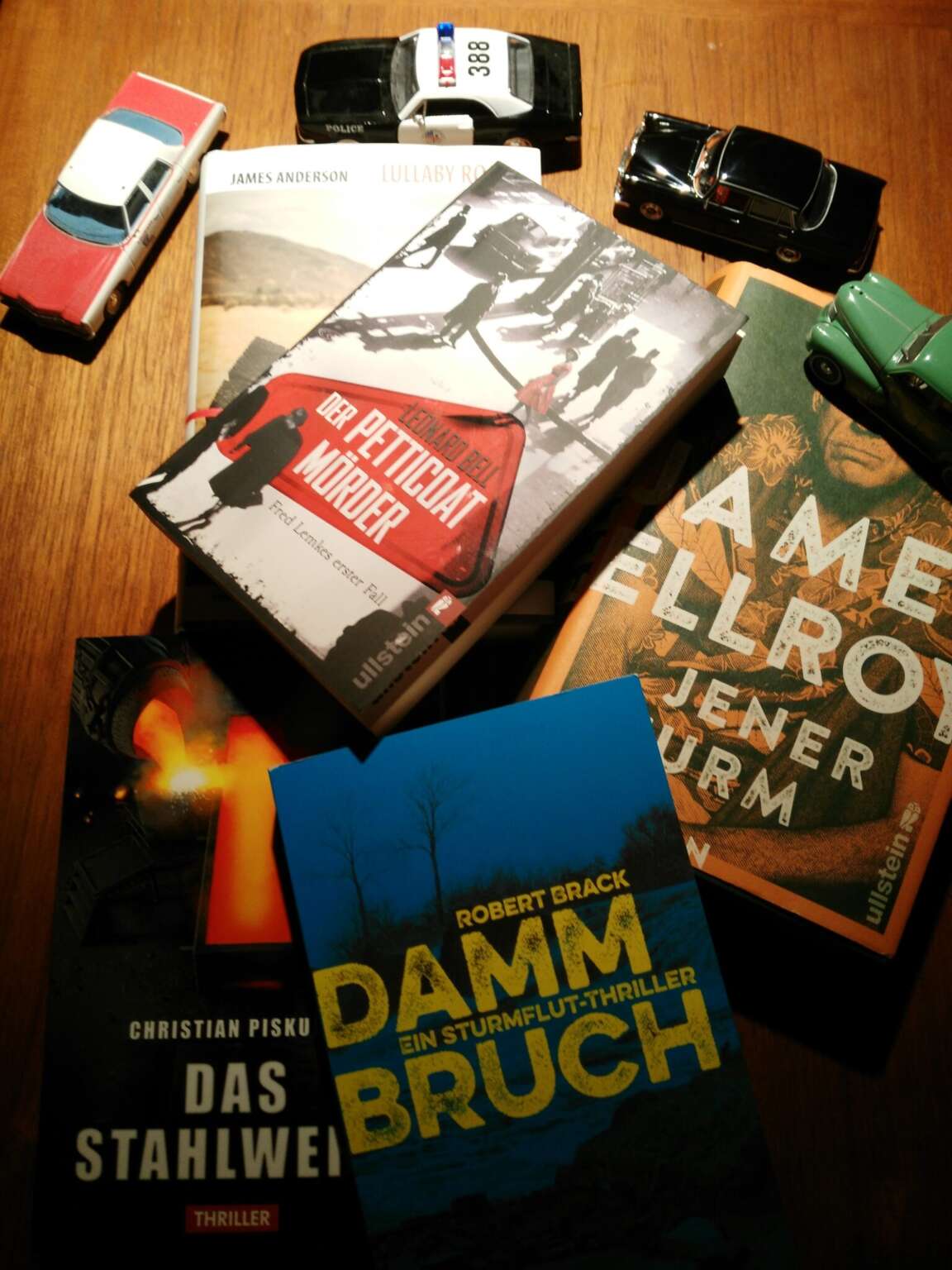 Die besten Krimis 2020 Empfehlungen für den Oktober kulturnews.de Die besten Krimis 2020 Empfehlungen für den Oktober kulturnews.de