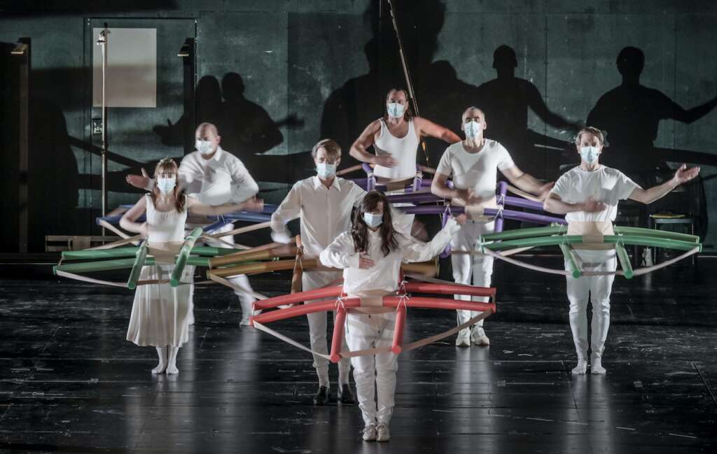 „Reich des Todes“ feiert Premiere am Schauspielhaus.