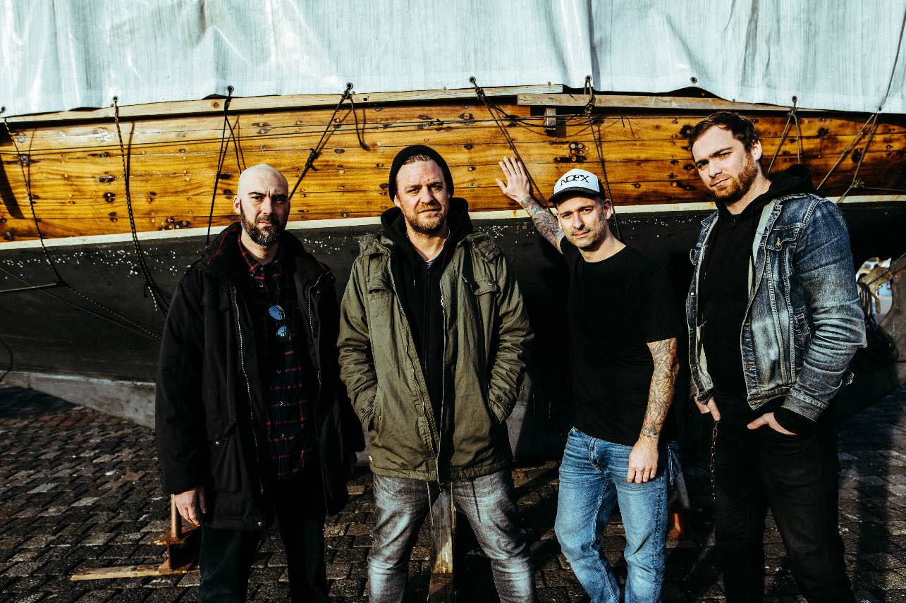 Massendefekt Zurueck ins Licht Promofoto