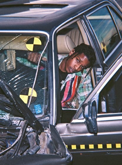 A$AP Rocky in einem Auto