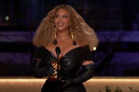 Beyoncé bei den Grammys 2021