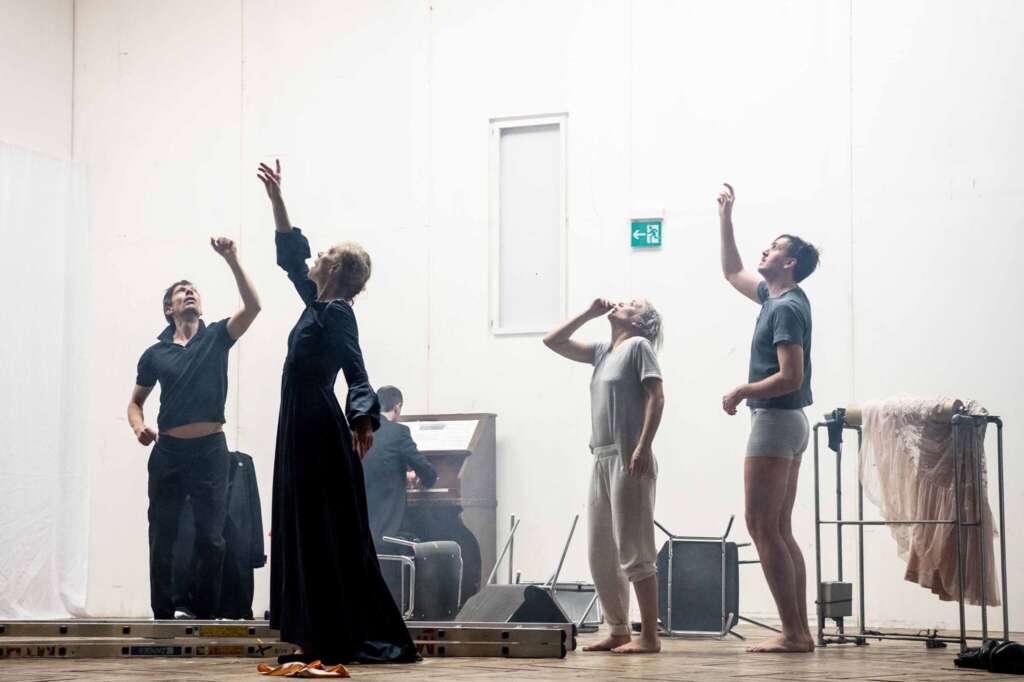 570 km digitale Gastspielreise SChauspiel Köln Residenztheater München