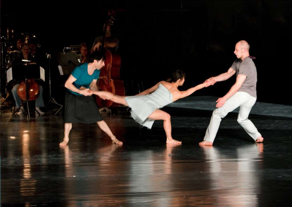 „Jagden & Formen“ (Zustand 2008)“ von Sasha Waltz & Guests