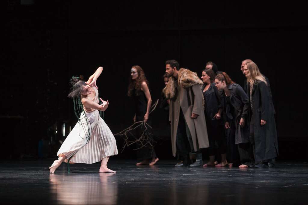 Tanztheater Wuppertal Pina Bausch: „Schlafende Frau“