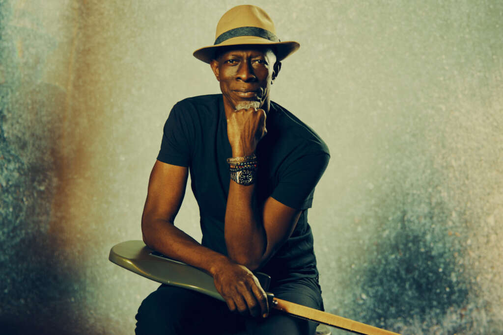 Portraitfoto Kevin Moore alias Keb' Mo' mit Hut