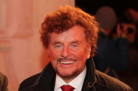Dieter Wedel lächelt in die Kamera