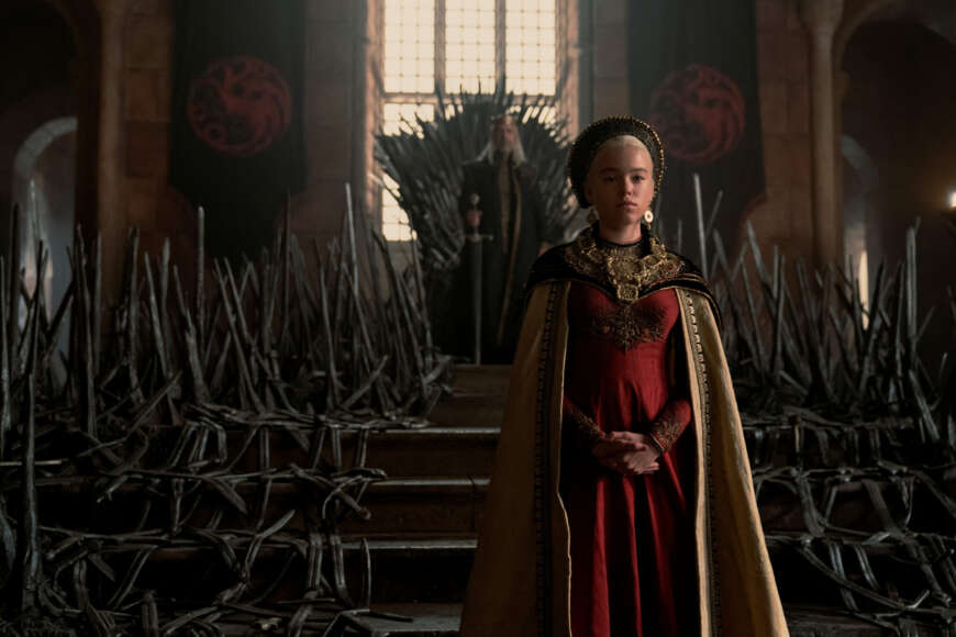 „House of the Dragon“ Podcast: an sieht Emma D'Arcy als Prinzessin Rhaenyra Targaryen und Paddy Considine alias König Viserys Targaryen.