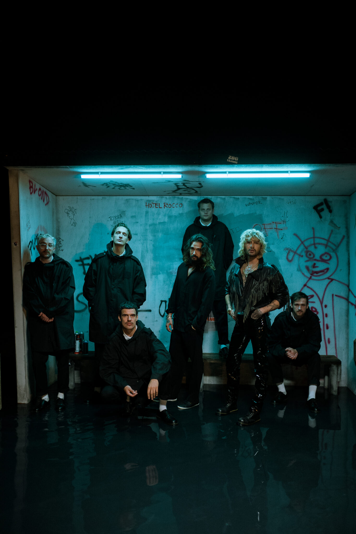 Kraftklub und Tokio Hotel beim Videodreh zu „Fahr mit mir“