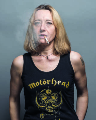 Portraitfoto Virginie Despentes, die ihren neuen Roman „Liebes Arschloch“ im April 2023 mit einer Lesereise vorstellt