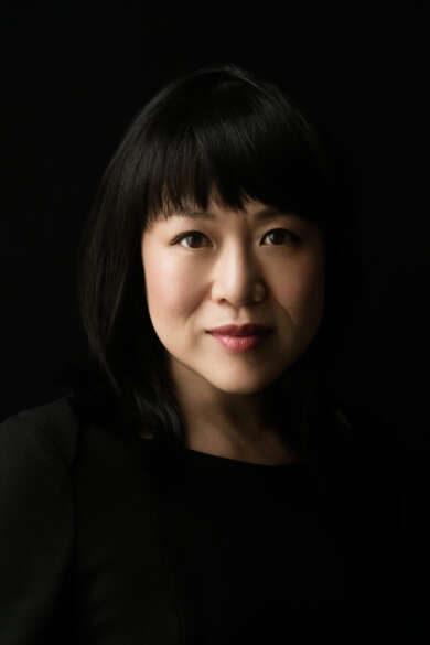 Portraitfoto Jessamine Chan, die den Roman „Institut für gute Mütter“ veröffentlicht