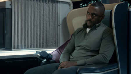 Hijack Apple TVplus Apple TV+ Idris Elba