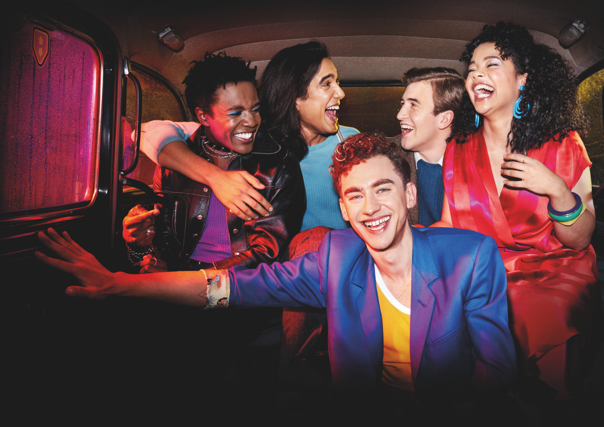 Von links: Roscoe (Omari Douglas), Ash (Nathaniel Curtis), Ritchie (Olly Alexander), Colin (Callum Scott Howells), Jill (Lydia West)