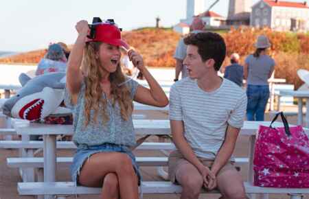 Jennifer Lawrence und Andrew Feldman in „No hard feelings“