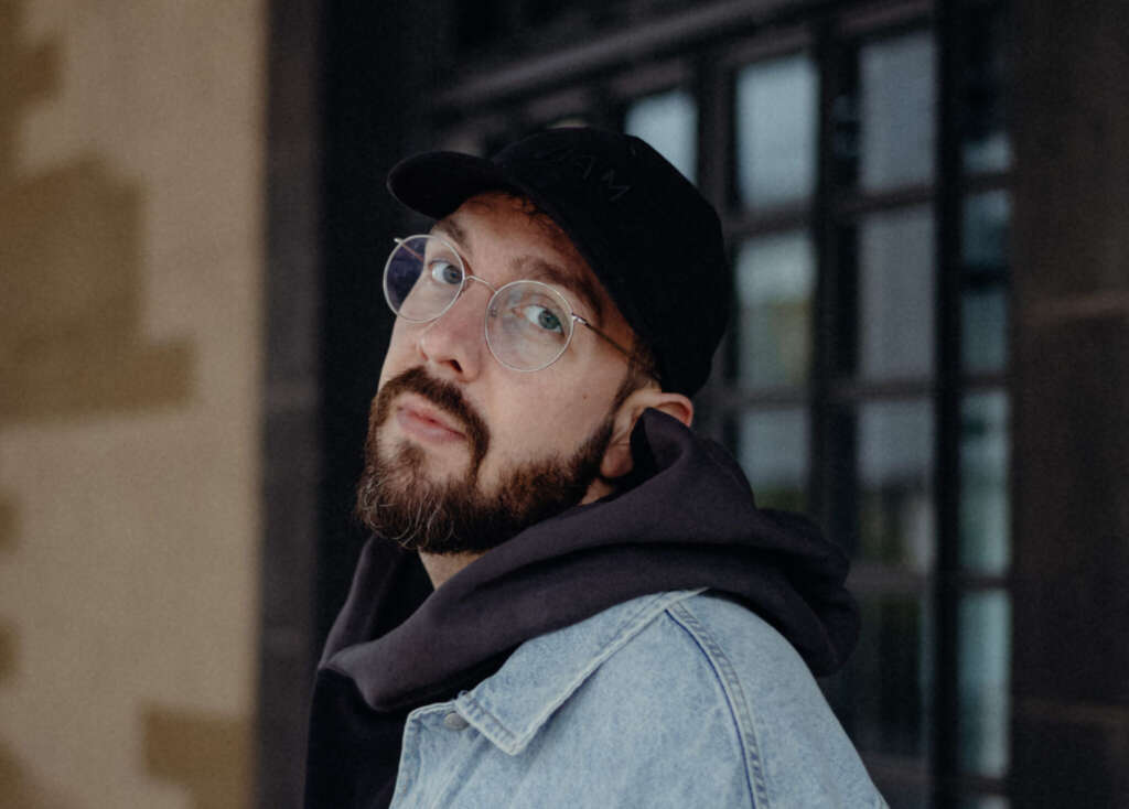 „Barcelona“ von Nico Gomez Hymne tapferer Sehnsucht