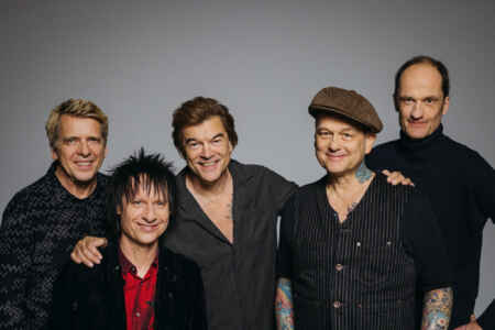 Die Toten Hosen Die Well-Brüder Gerhard Polt Forever Eine kulturelle Zumutung