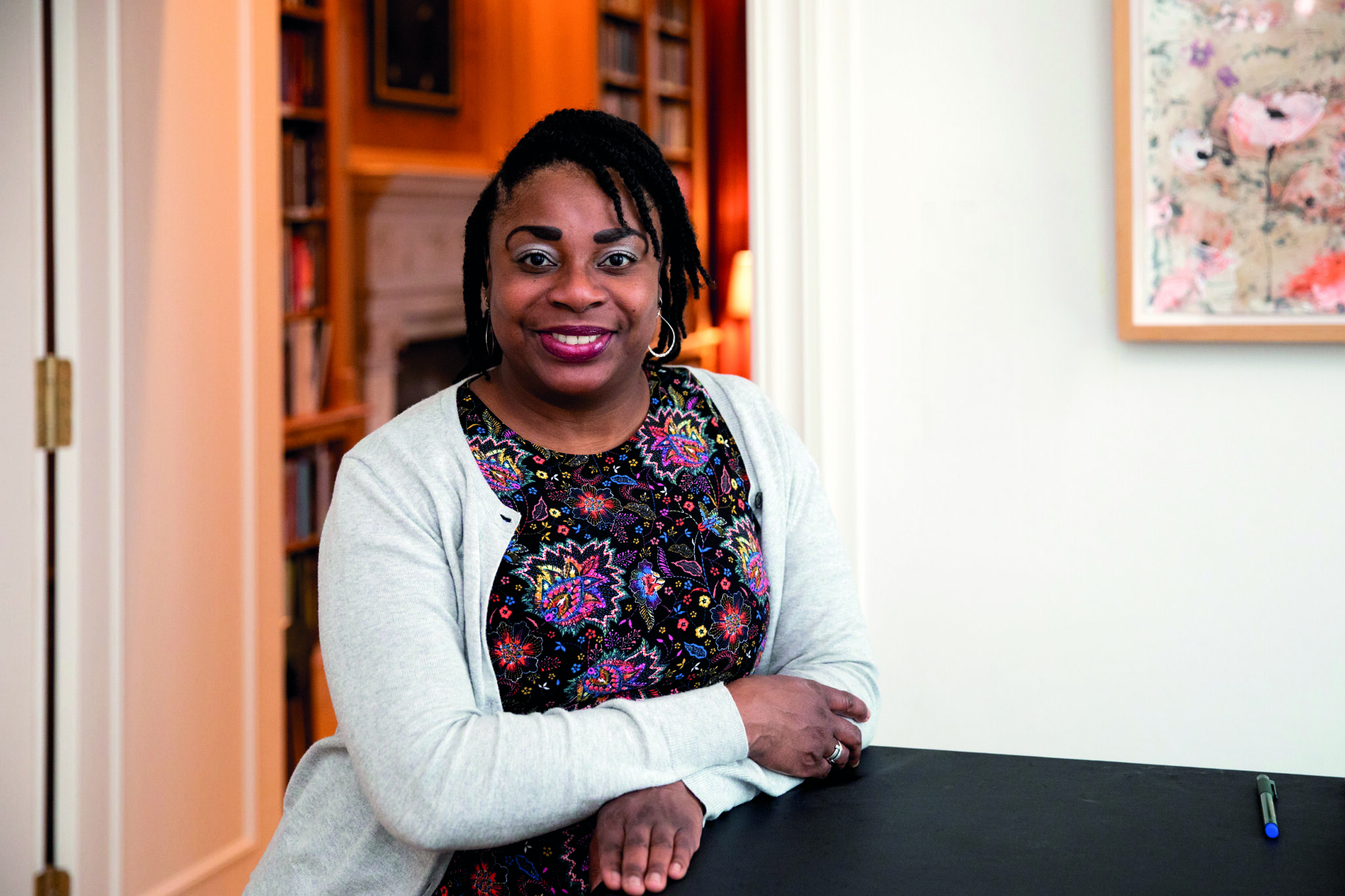 Portraitfoto Tiffany N. Florvil, die ihr Buch „Black Germany“ am 5. Juli in Dortmund vorstellt
