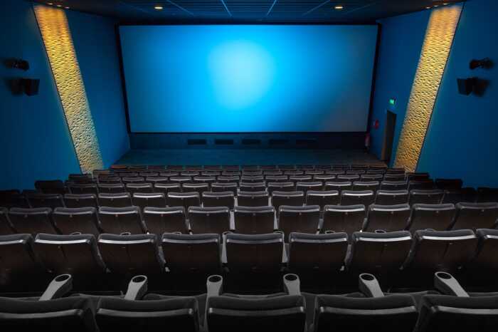 movie-theater-2502213_1280