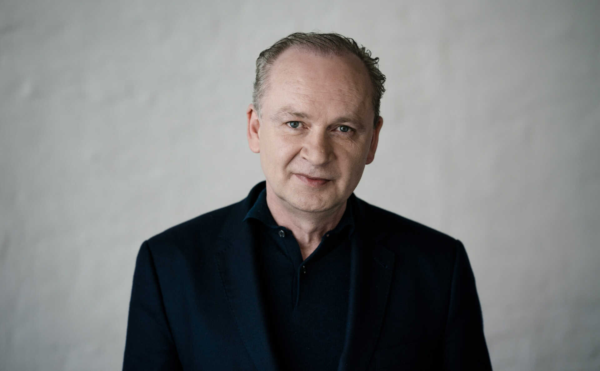 Benedict Wells Ferdinand Von Schirach Ferdinand von Schirach tourt mit „Regen“ - kulturnews.de