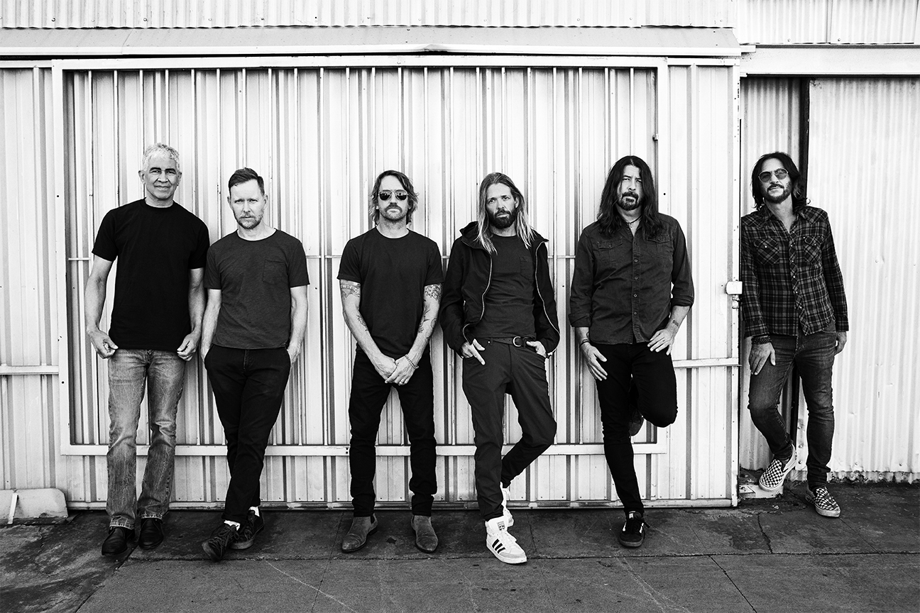 Bandfoto Foto Fighters, die zum 30-jährigen Jubiläum den neuen Song „Today’s Song“ veröffentlichen
