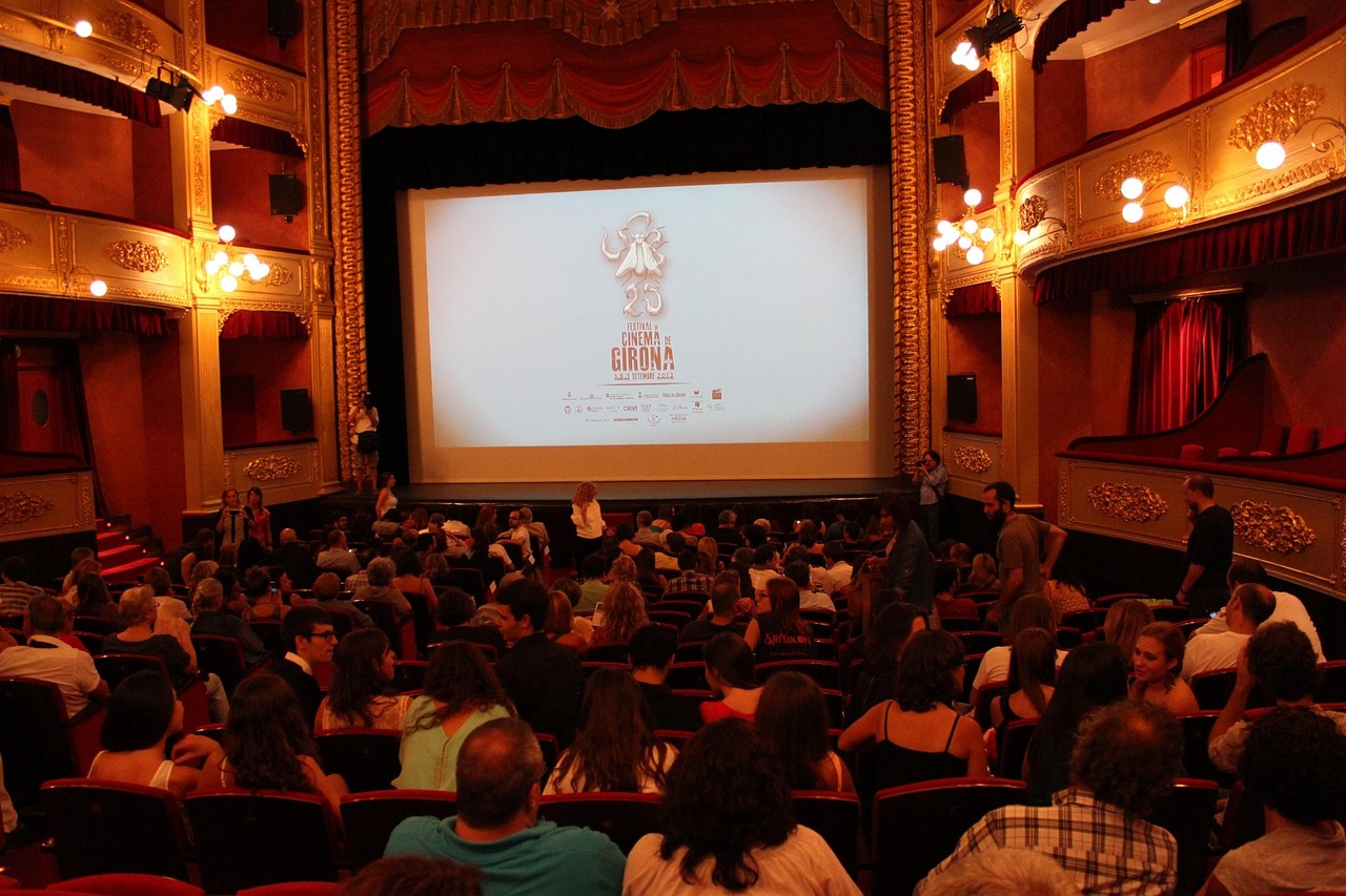 cinema-314354_1280 (1)