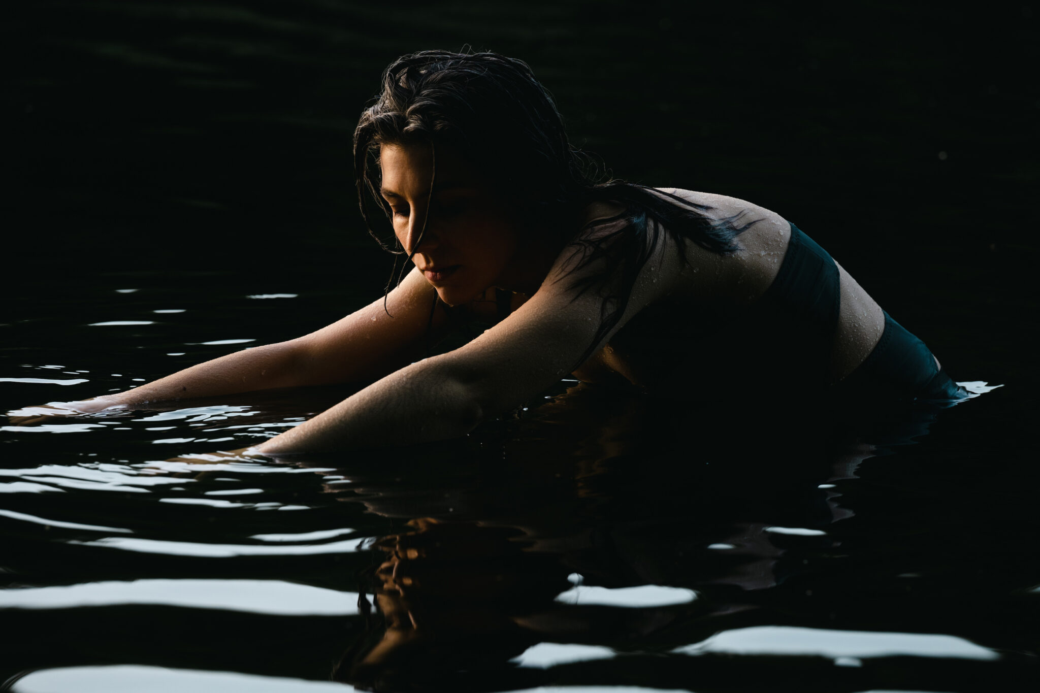 Julia Holter by Camille Blake-2
