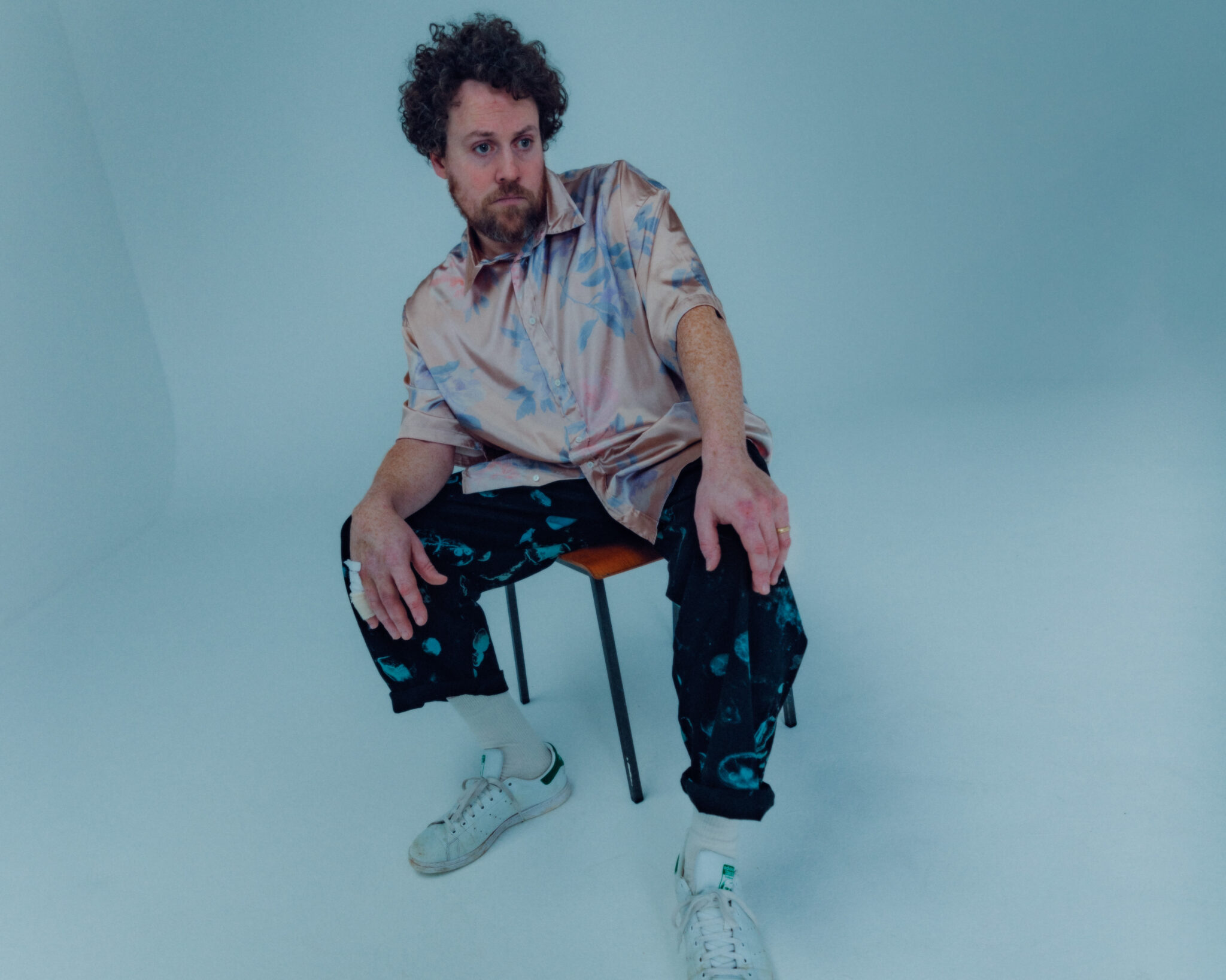 MAIN PRESS SHOT (crop)_Metronomy_credit Lewis Khan