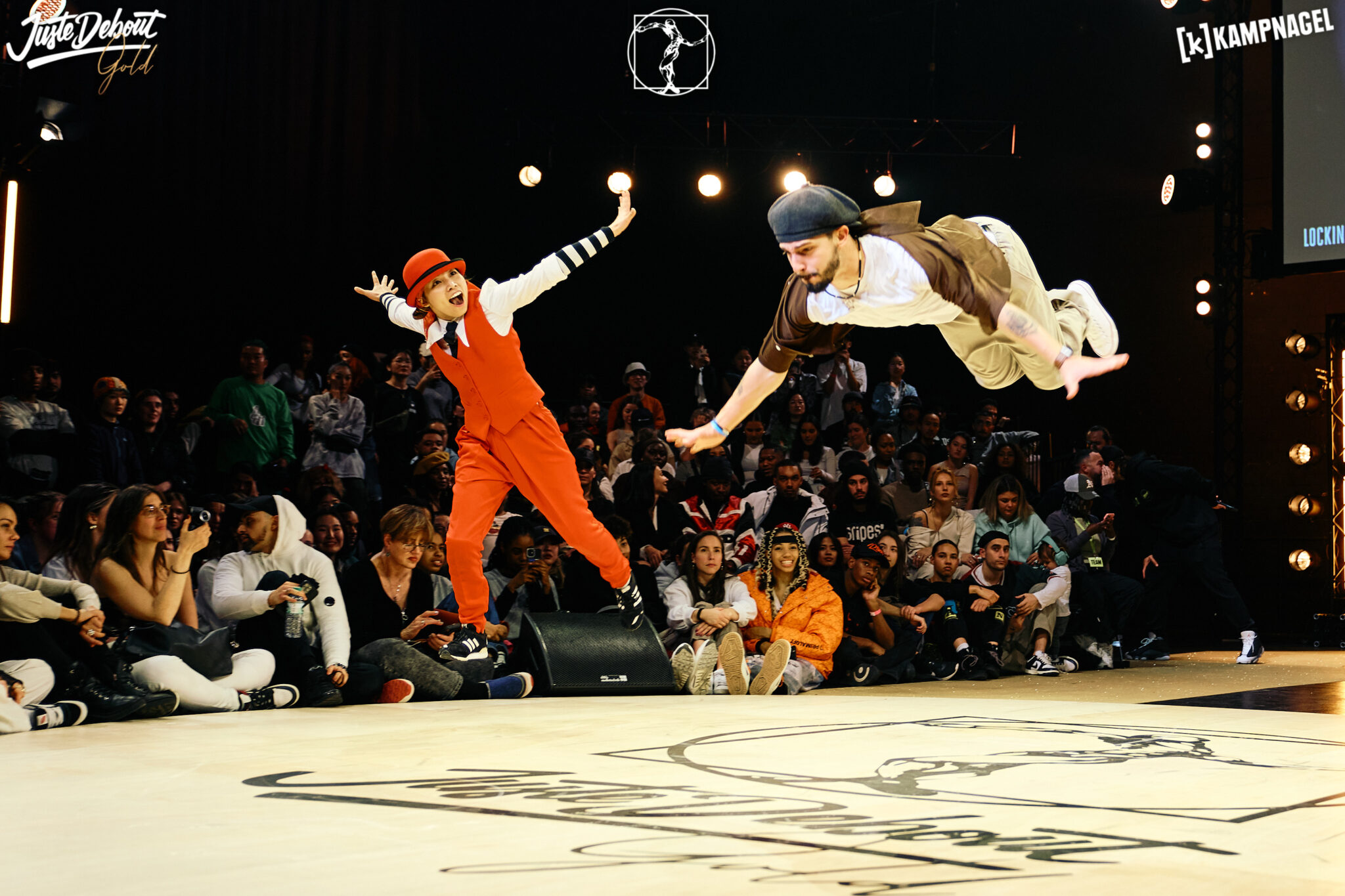 Juste Debout 04 (c) Cozyhabanero