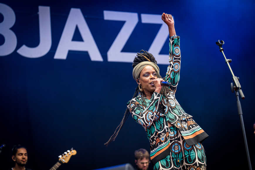 Akua Naru beim Elbjazz 2024.