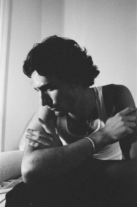 Tamino - Babylon - lead press shot (Nick Ventura)