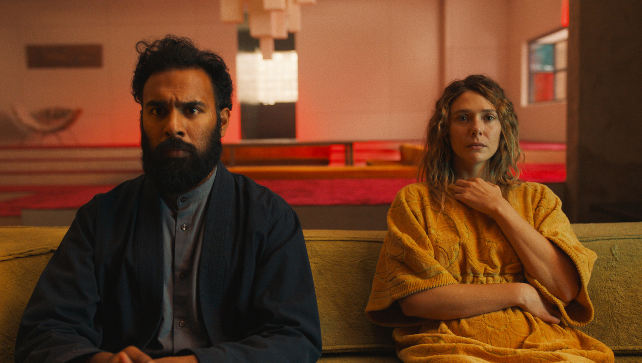 Der Film „The Assessment“ startet in den Kinos.