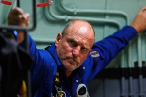 Der Unterwasserthriller „Last Breath“ mit Woody Harrelson startet in den Kinos.